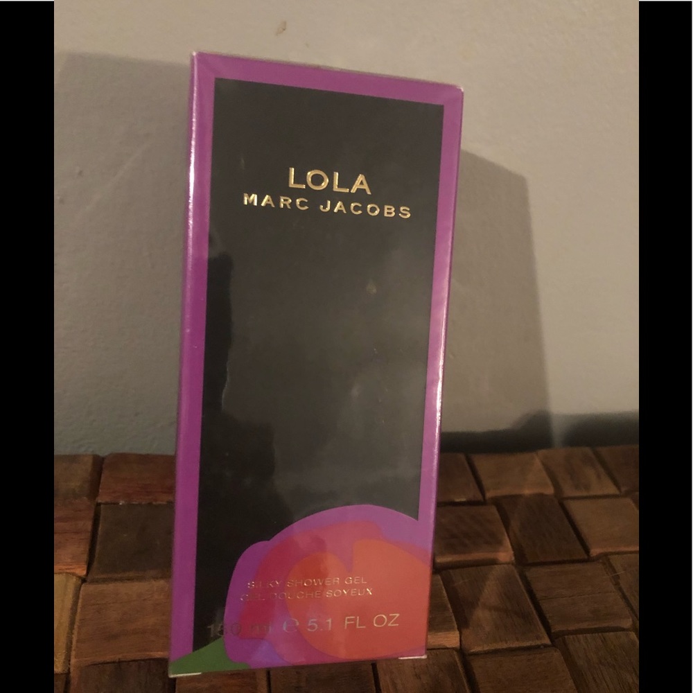New Lola Marc Jacobs